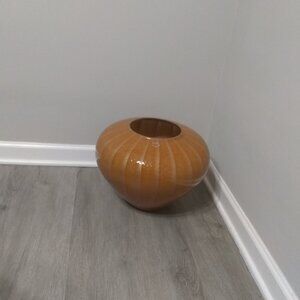 medium size decorative base